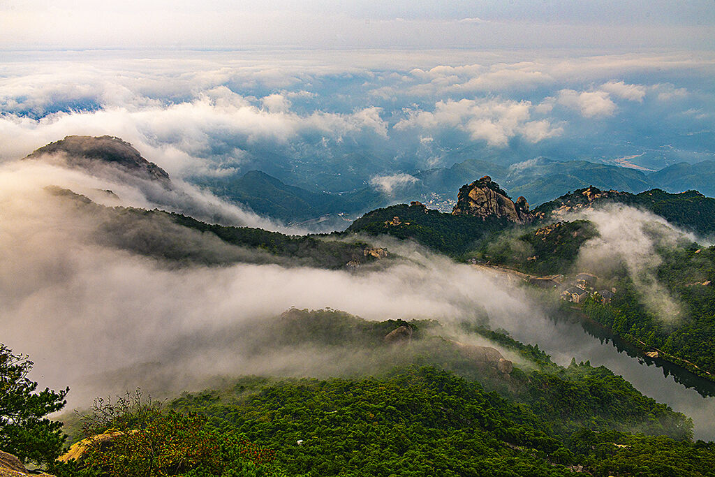 云霧霞天柱山2022828nk (88).jpg 云霧霞天柱山2022828nk (88).jpg